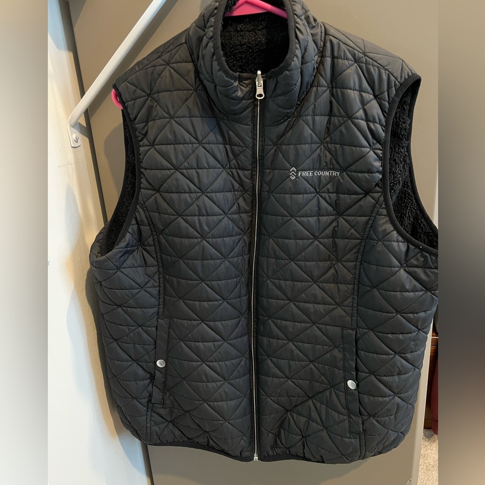 Free Country Black Vest